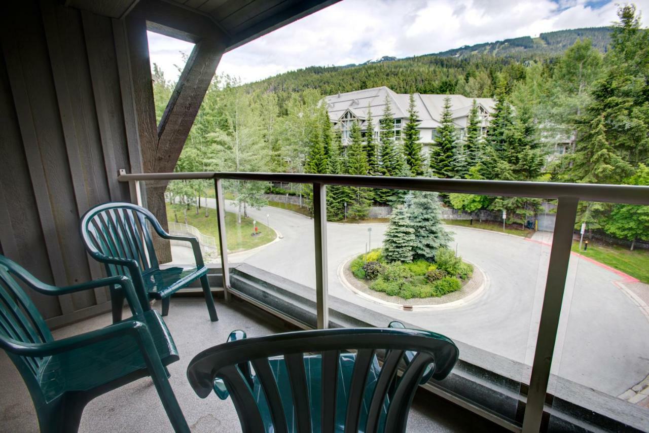 The Best Top Floor Ski-In/Ski-Out At The Aspens Whistler Exterior foto