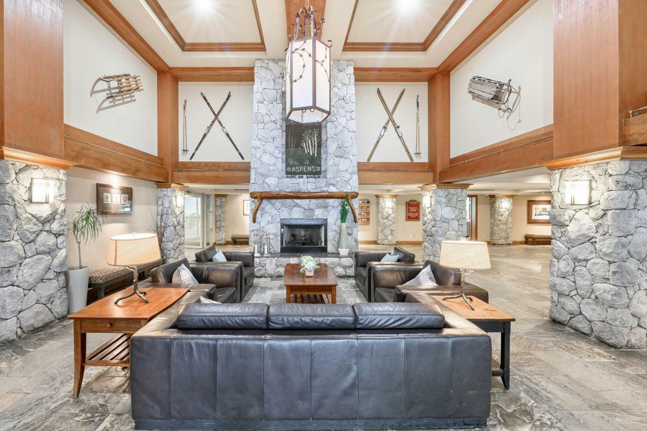 The Best Top Floor Ski-In/Ski-Out At The Aspens Whistler Exterior foto